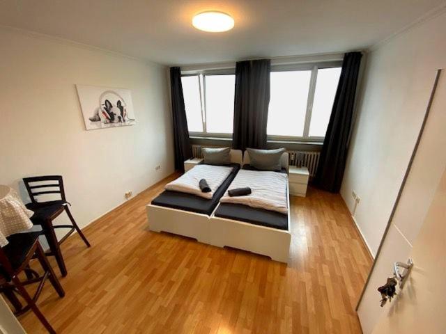 Apartament Zimmerfrei-Wuerzburg Stadtmitte Zewnętrze zdjęcie